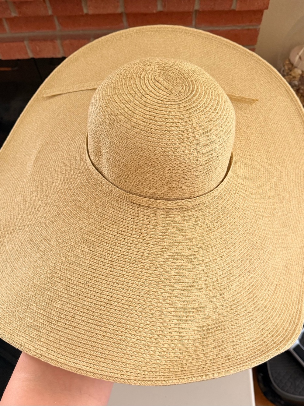 Women’s Extra Wide Brim Straw Sun Hat - Tan